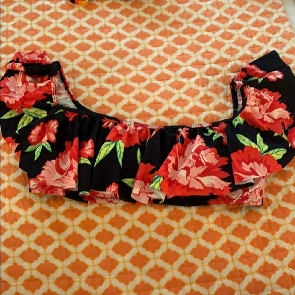Flower bikini top